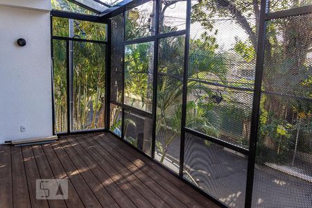 Apartamento para alugar com 80m², 2 quartos e 1 vaga Apartamento para alugar com 80m², 2 quartos e 1 vagaVaranda