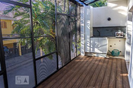 Apartamento para alugar com 80m², 2 quartos e 1 vaga Apartamento para alugar com 80m², 2 quartos e 1 vagaVaranda