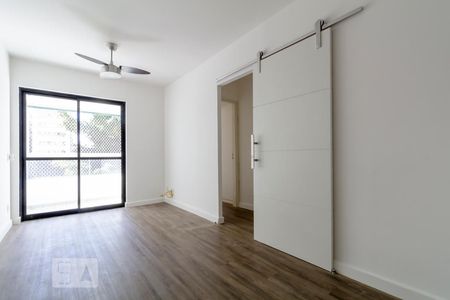 Sala de apartamento para alugar com 2 quartos, 57m² em Vila Buarque, São Paulo