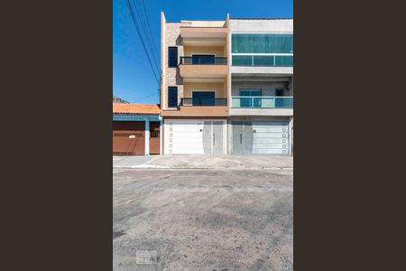 Casa para alugar com 60m², 2 quartos e sem vagaFachada