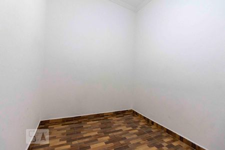 Quarto 1 de casa para alugar com 2 quartos, 60m² em Parque Santa Rita, São Paulo