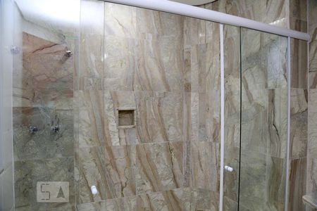 Apartamento à venda com 520m², 3 quartos e 4 vagasBanheiro da Suíte 3