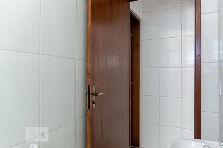 Casa para alugar com 80m², 2 quartos e sem vaga Casa para alugar com 80m², 2 quartos e sem vagaBanheiro