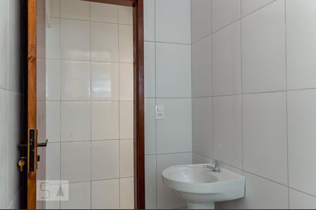 Casa para alugar com 80m², 2 quartos e sem vaga Casa para alugar com 80m², 2 quartos e sem vagaBanheiro 2