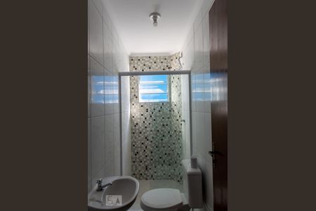 Casa para alugar com 80m², 2 quartos e sem vaga Casa para alugar com 80m², 2 quartos e sem vagaBanheiro