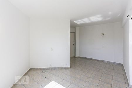 Sala de Estar de apartamento à venda com 3 quartos, 62m² em Jardim Olympia, São Paulo