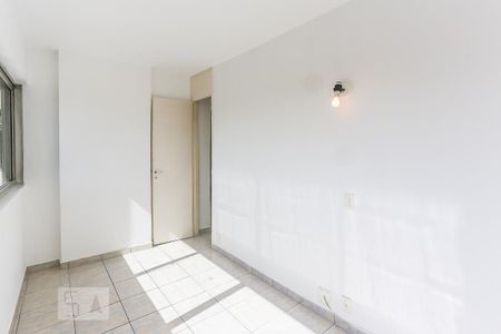 Apartamento à venda com 62m², 3 quartos e 1 vagaQuarto 2