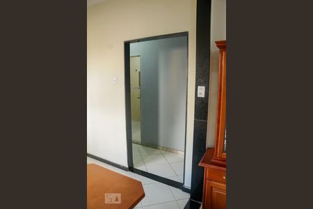 Casa à venda com 145m², 4 quartos e sem vagacorredor