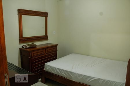 Casa à venda com 145m², 4 quartos e sem vagaquarto 1