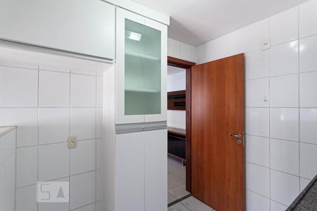 Apartamento à venda com 80m², 3 quartos e 2 vagasCozinha