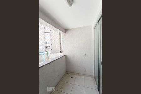 Varanda da sala de apartamento à venda com 3 quartos, 80m² em São Pedro, Belo Horizonte