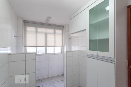 Apartamento à venda com 80m², 3 quartos e 2 vagasCozinha