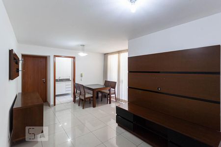 Sala de apartamento à venda com 3 quartos, 80m² em São Pedro, Belo Horizonte