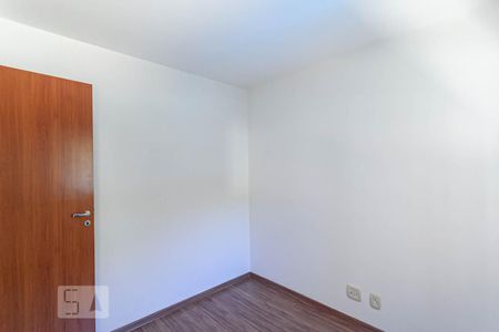 Apartamento à venda com 80m², 3 quartos e 2 vagasQuarto 2