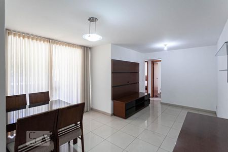 Sala de apartamento à venda com 3 quartos, 80m² em São Pedro, Belo Horizonte
