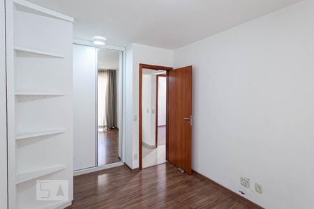 Apartamento à venda com 80m², 3 quartos e 2 vagasSuíte
