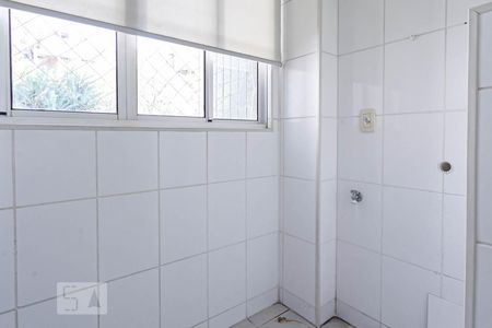Apartamento à venda com 80m², 3 quartos e 2 vagasÁrea de serviço