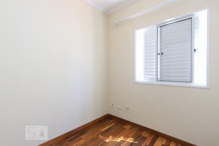 Quarto 1 de casa de condomínio para alugar com 3 quartos, 100m² em Jardim Regina, São Paulo