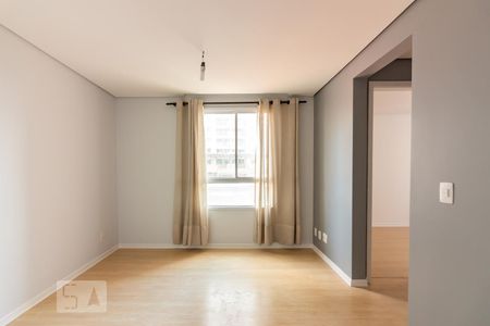 Sala de apartamento para alugar com 2 quartos, 43m² em São Pedro, Osasco