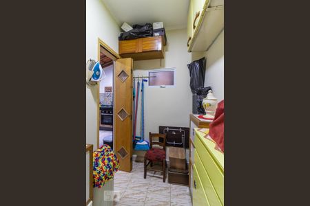 Casa à venda com 136m², 3 quartos e 2 vagasQuarto de serviço