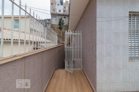 Casa à venda com 136m², 3 quartos e 2 vagasTerraço