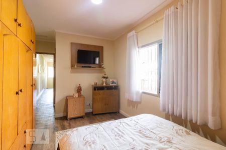 Casa à venda com 136m², 3 quartos e 2 vagasSuíte