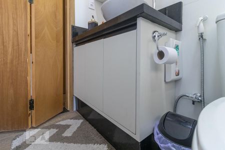 Casa à venda com 136m², 3 quartos e 2 vagasBanheiro suíte