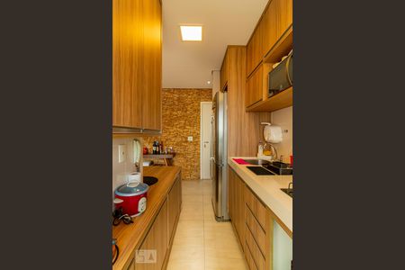Apartamento à venda com 66m², 2 quartos e 1 vaga Apartamento à venda com 66m², 2 quartos e 1 vagaCozinha