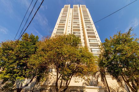 Apartamento à venda com 66m², 2 quartos e 1 vaga Apartamento à venda com 66m², 2 quartos e 1 vagaFachada