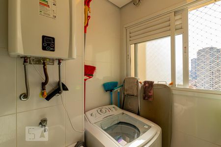 Apartamento à venda com 66m², 2 quartos e 1 vaga Apartamento à venda com 66m², 2 quartos e 1 vagaÁrea de Serviço