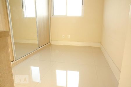 Quarto 1 de apartamento para alugar com 2 quartos, 53m² em Vila Moraes, São Paulo