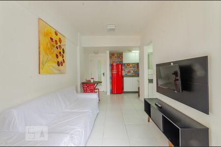Sala de apartamento para alugar com 1 quarto, 50m² em Pituba, Salvador