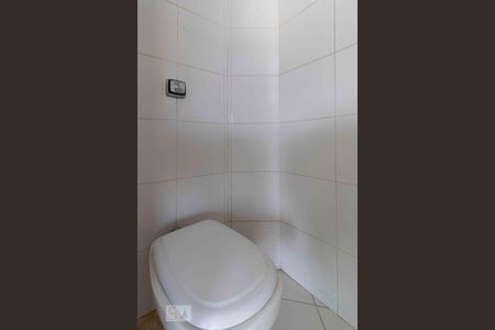 Casa à venda com 224m², 3 quartos e 3 vagas Casa à venda com 224m², 3 quartos e 3 vagasBanheiro Externo - Cobertura