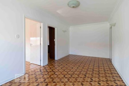 Sala de casa à venda com 3 quartos, 224m² em Vila Regente Feijó, São Paulo