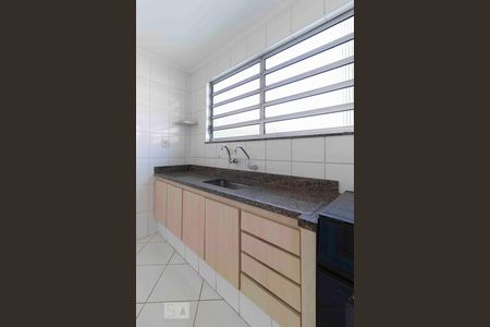 Casa à venda com 224m², 3 quartos e 3 vagas Casa à venda com 224m², 3 quartos e 3 vagasCozinha