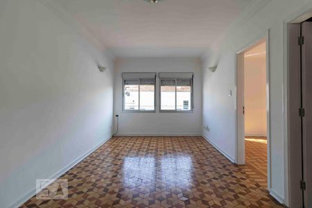 Sala de casa à venda com 3 quartos, 224m² em Vila Regente Feijó, São Paulo