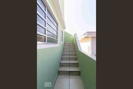 Casa à venda com 224m², 3 quartos e 3 vagas Casa à venda com 224m², 3 quartos e 3 vagasÁrea Externa - Acesso Cobertura