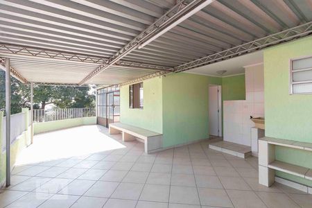 Casa à venda com 224m², 3 quartos e 3 vagas Casa à venda com 224m², 3 quartos e 3 vagasÁrea Externa - Cobertura