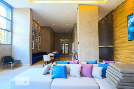 Apartamento para alugar com 31m², 1 quarto e sem vaga Apartamento para alugar com 31m², 1 quarto e sem vagaÁrea comum - Salão de festas