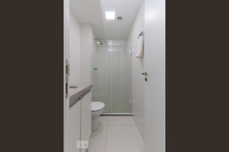 Apartamento para alugar com 31m², 1 quarto e sem vaga Apartamento para alugar com 31m², 1 quarto e sem vagaBanheiro