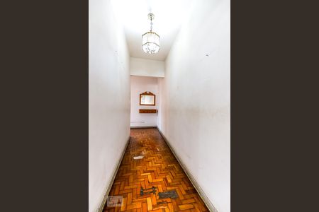 Corredor Quartos de casa para alugar com 3 quartos, 200m² em Parada Inglesa, São Paulo
