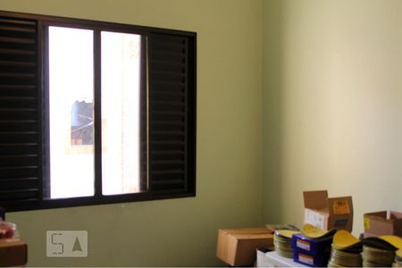 Casa à venda com 220m², 3 quartos e 4 vagasQuarto 2