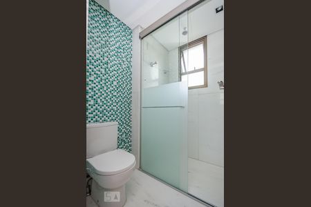 Apartamento para alugar com 220m², 4 quartos e 6 vagas Apartamento para alugar com 220m², 4 quartos e 6 vagasBanheiro Semi - suítes