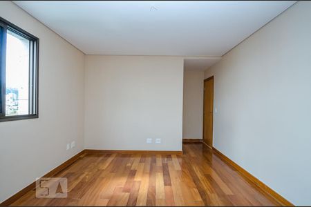 Apartamento para alugar com 220m², 4 quartos e 6 vagas Apartamento para alugar com 220m², 4 quartos e 6 vagasSuíte 1