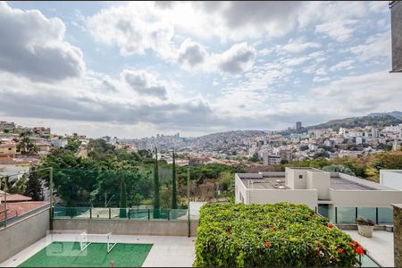 Apartamento para alugar com 220m², 4 quartos e 6 vagas Apartamento para alugar com 220m², 4 quartos e 6 vagasSuíte 2