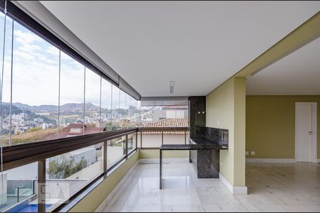 Apartamento para alugar com 220m², 4 quartos e 6 vagas Apartamento para alugar com 220m², 4 quartos e 6 vagasVaranda da Sala
