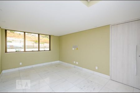 Sala de apartamento para alugar com 4 quartos, 220m² em São Bento, Belo Horizonte