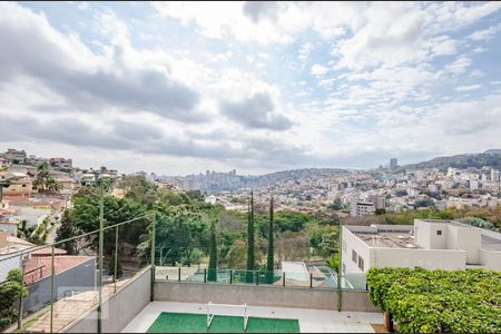 Apartamento para alugar com 220m², 4 quartos e 6 vagas Apartamento para alugar com 220m², 4 quartos e 6 vagasSuíte 1