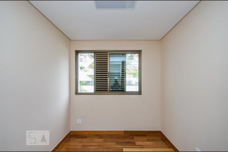 Apartamento para alugar com 220m², 4 quartos e 6 vagas Apartamento para alugar com 220m², 4 quartos e 6 vagasSemi - suíte 2