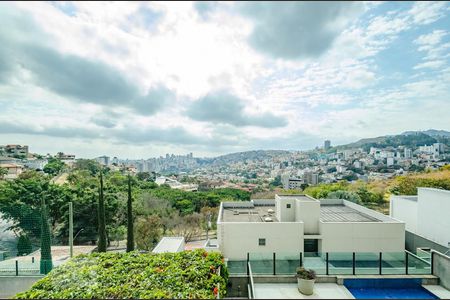 Apartamento para alugar com 220m², 4 quartos e 6 vagas Apartamento para alugar com 220m², 4 quartos e 6 vagasVaranda da Sala